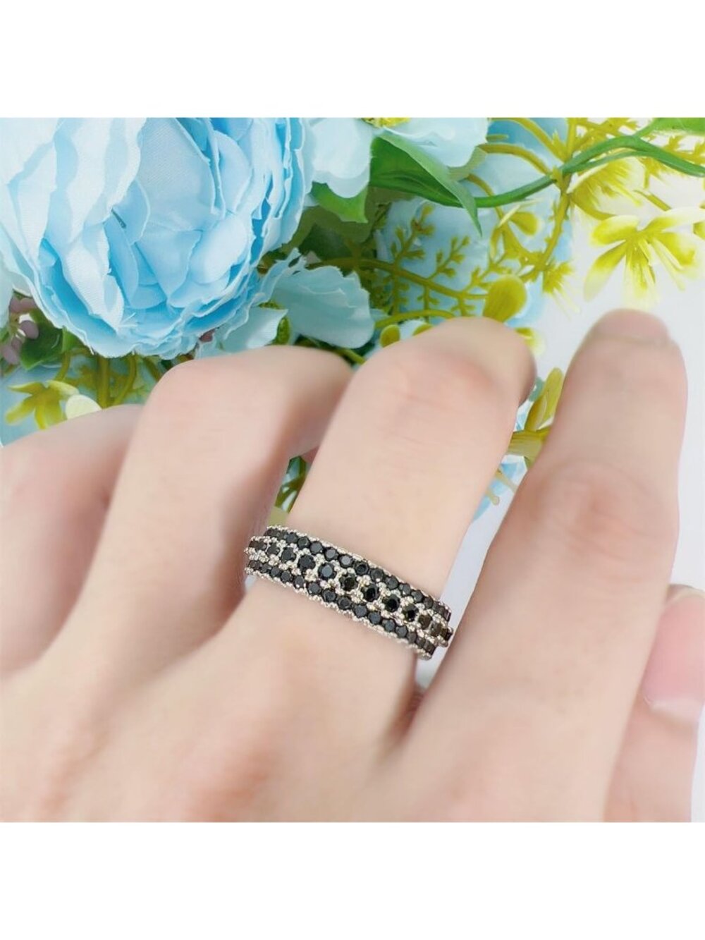 Shiny Black Gem 925 Sterling Silver Ring with Gold Accents, Onyx & CZ - Size 6